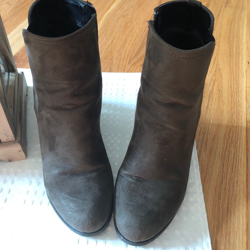 ankle booties - Picture 3 of 8